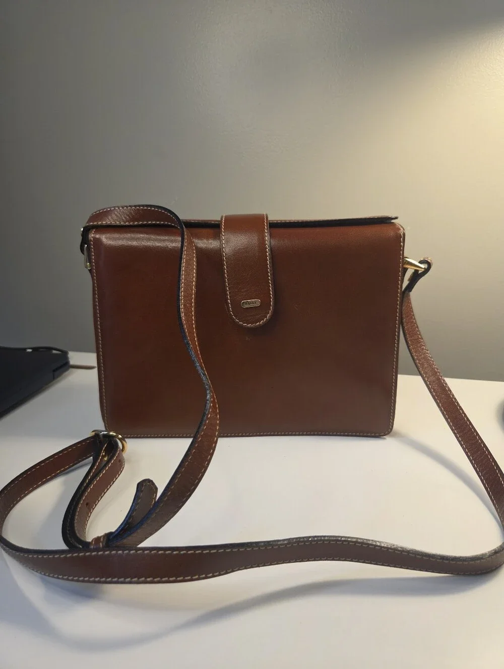 Bally Brown Leather Shoulder Bag Cross Body Front Flap Purse Gorgeous